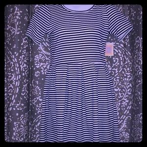 Navy and white Lularoe Amelia